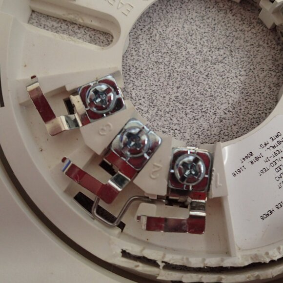 ESL 702U Smoke Detector Basem - Picture 4 of 8